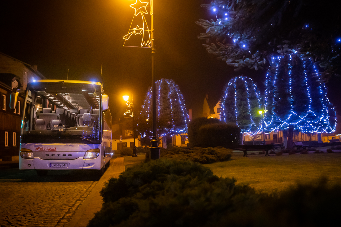 Read more about the article ŻYCZENIA ŚWIĄTECZNE